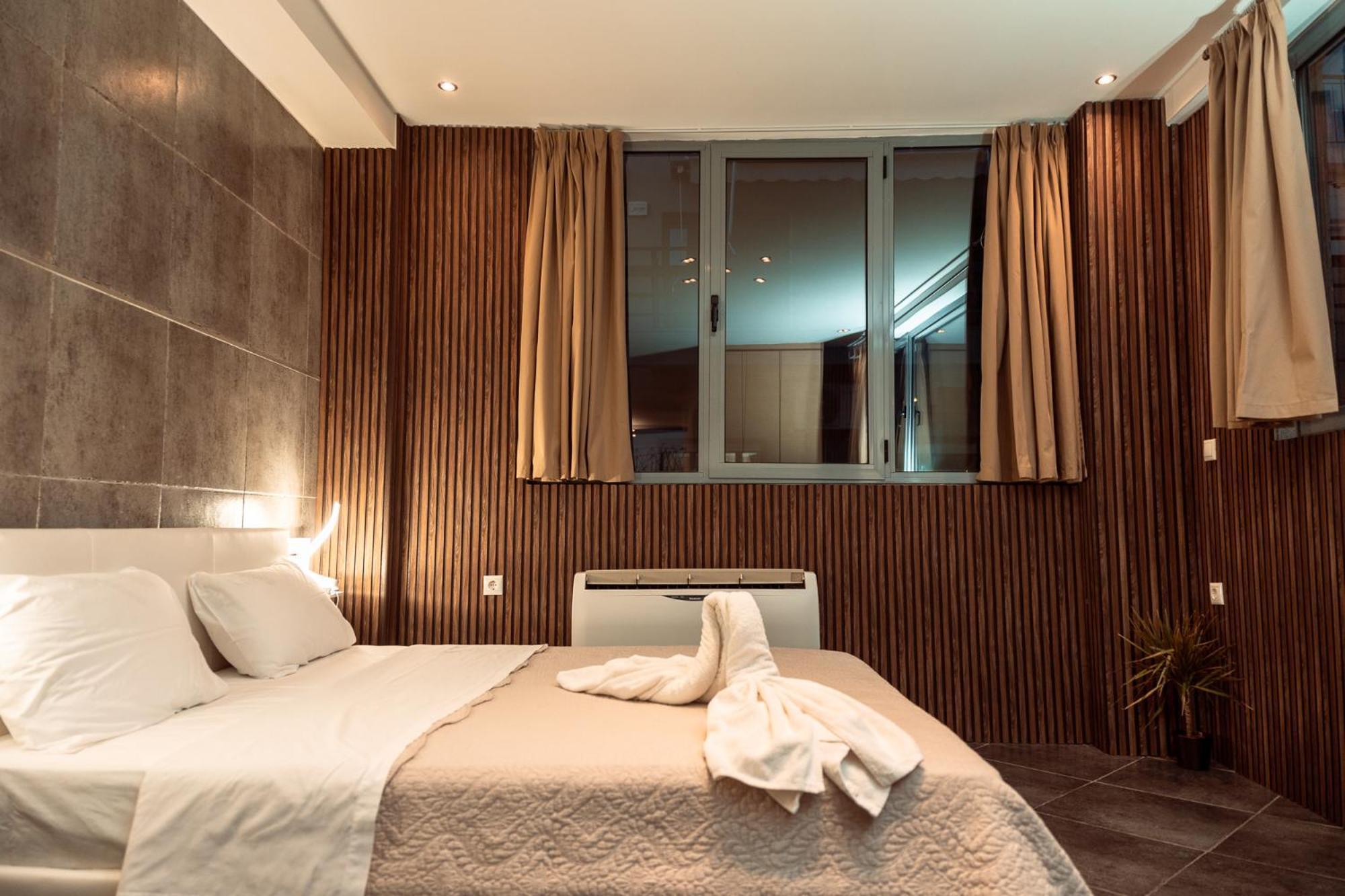 Parthenon Portrait Apartments Atene Esterno foto