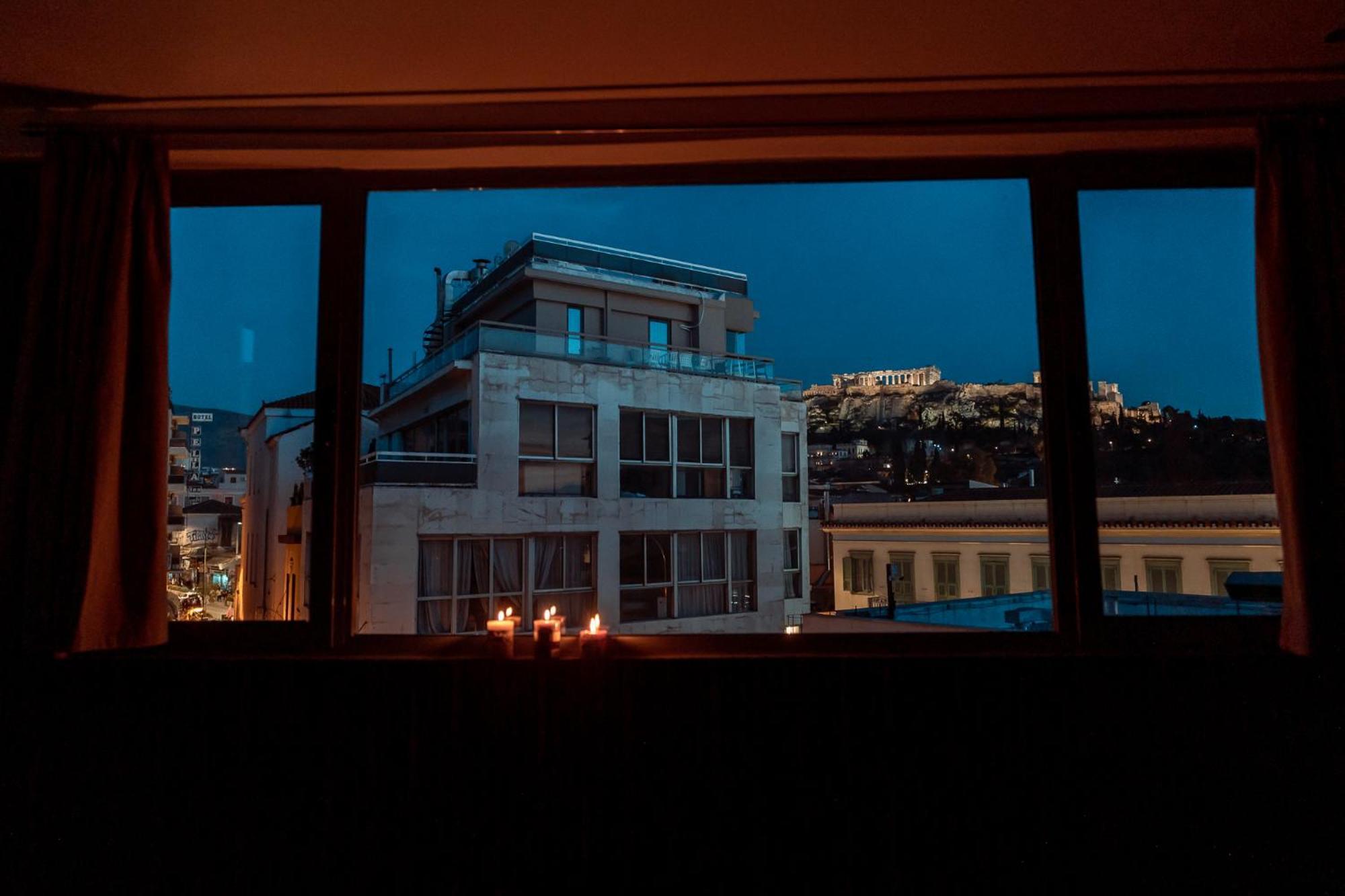 Parthenon Portrait Apartments Atene Esterno foto