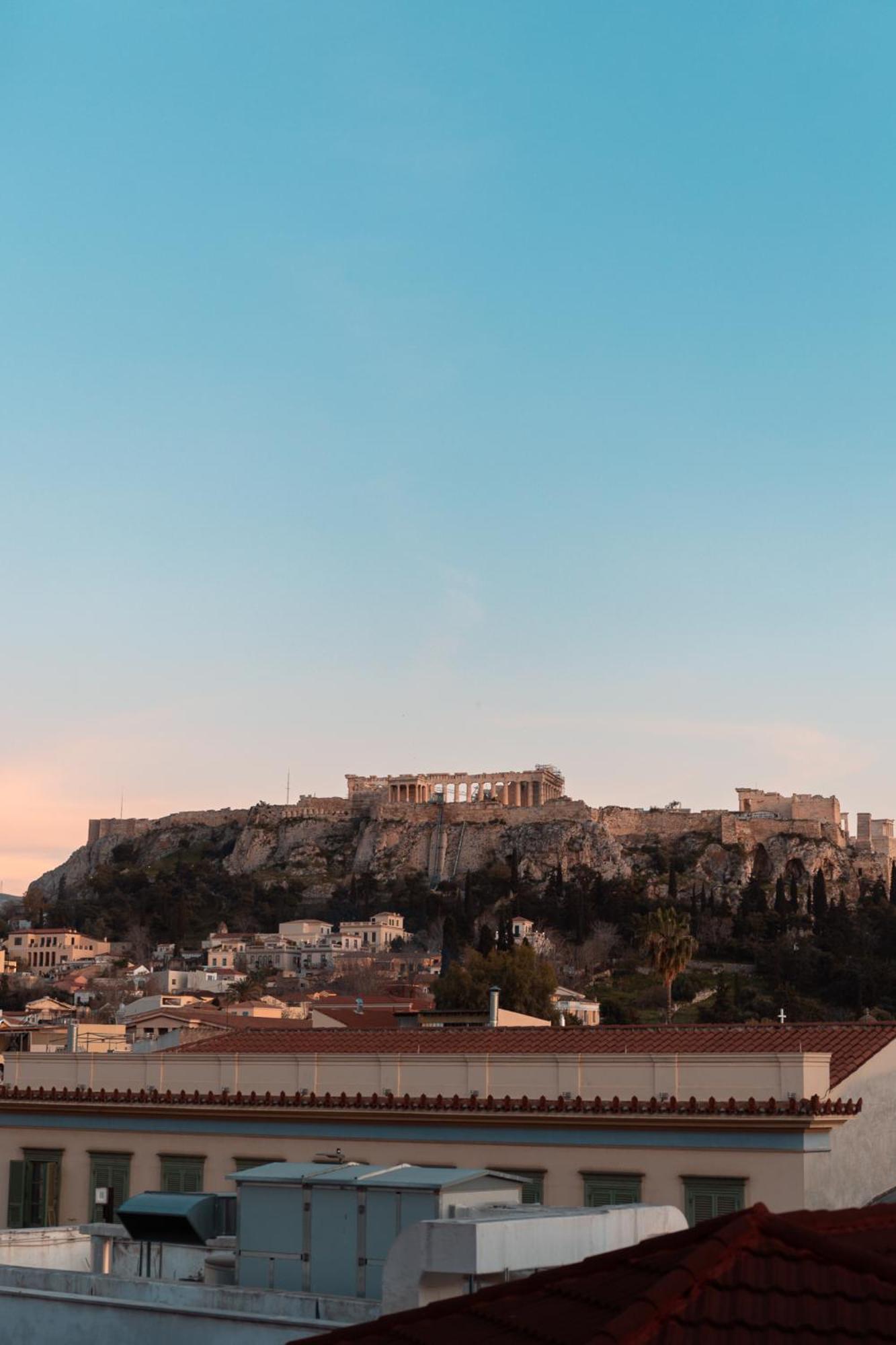 Parthenon Portrait Apartments Atene Esterno foto